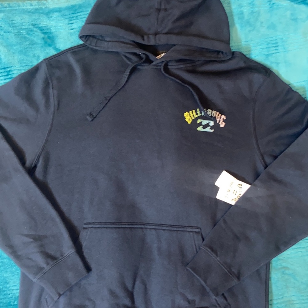Brand new Billabong Pull over